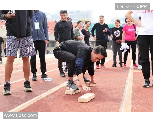 成都飞盘队在滑板精英赛中的出色表现与状态分析 成都飞盘队在滑板精英赛中的出色表现与状态分析